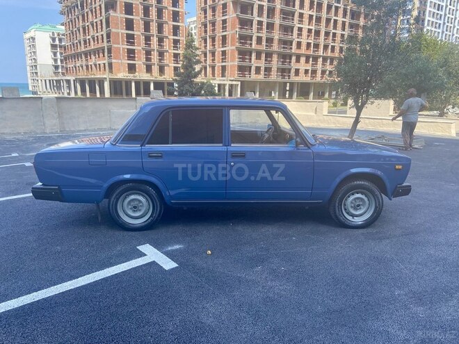LADA (VAZ) 2107-5