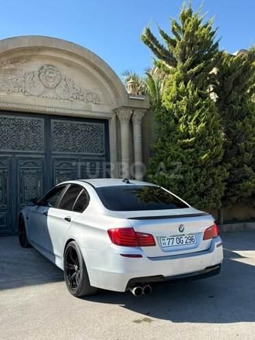 BMW 528-5