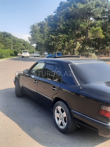 Mercedes E 220-7