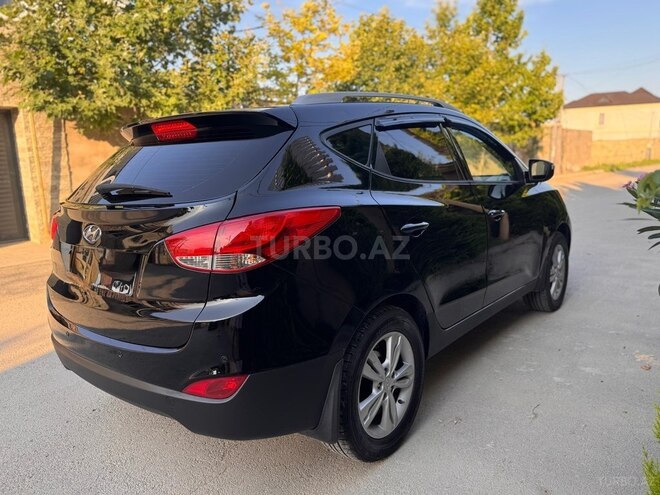 Hyundai ix35-2