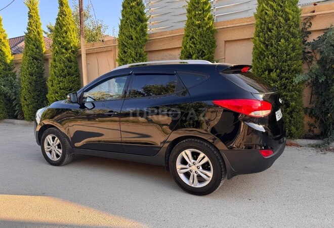 Hyundai ix35-3
