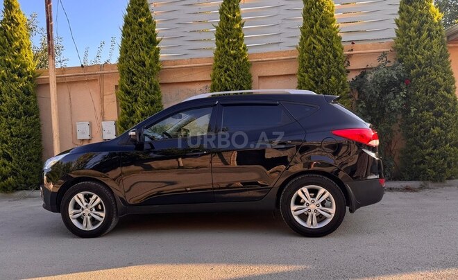 Hyundai ix35-4