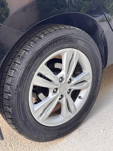 Hyundai ix35-6