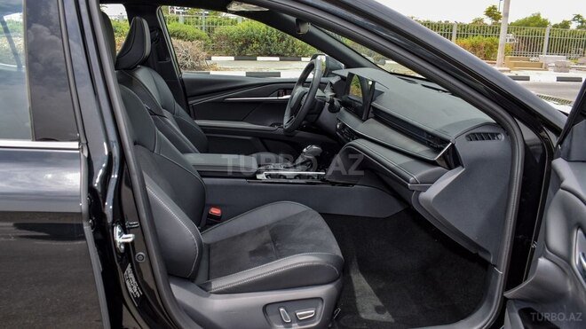 Toyota Camry-3