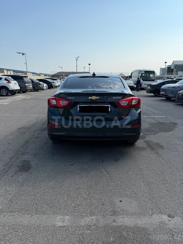 Chevrolet Cruze-6
