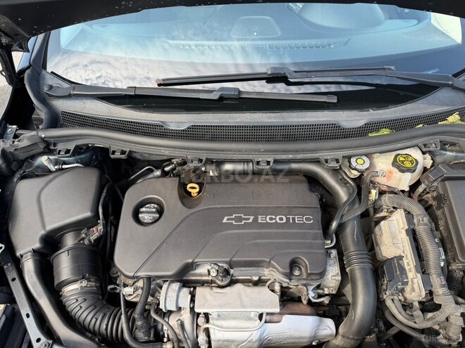 Chevrolet Cruze-13