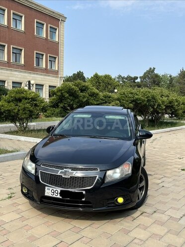 Chevrolet Cruze-10