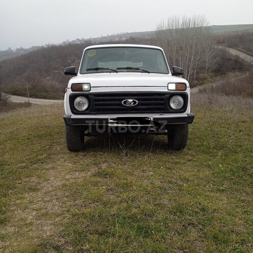 LADA (VAZ) Niva-8