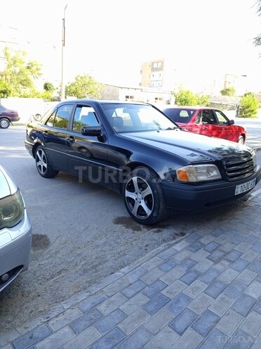 Mercedes C 180-4