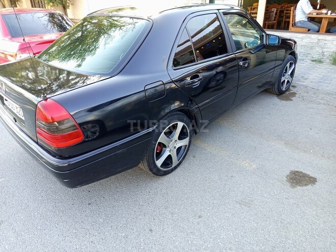 Mercedes C 180-5