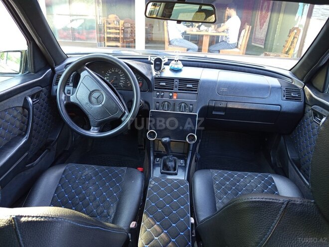Mercedes C 180-3