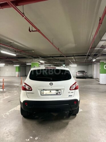 Nissan Qashqai-2