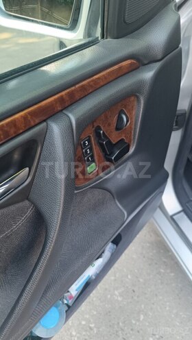 Mercedes E 320-15