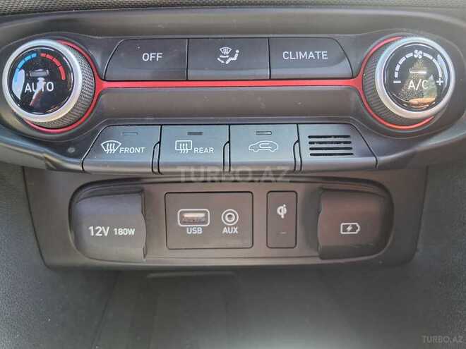 Hyundai Veloster 2019, 117,000 km - 1.6 l - Bakı
