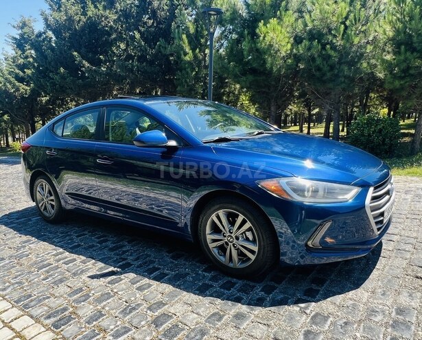 Hyundai Elantra-7