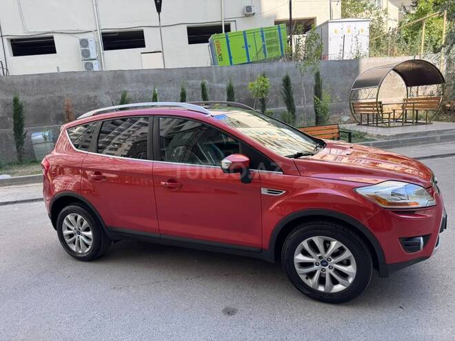 Ford Kuga-3
