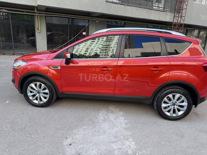 Ford Kuga-4
