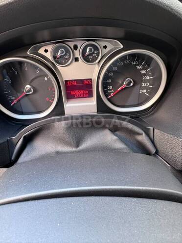Ford Kuga-5