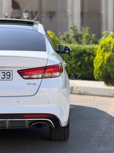 Kia Optima-3