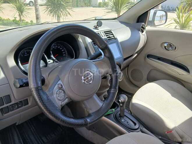 Nissan Sunny-4