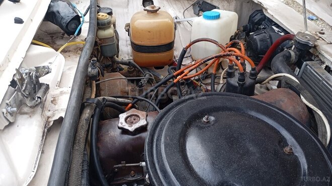 LADA (VAZ) 2107-8