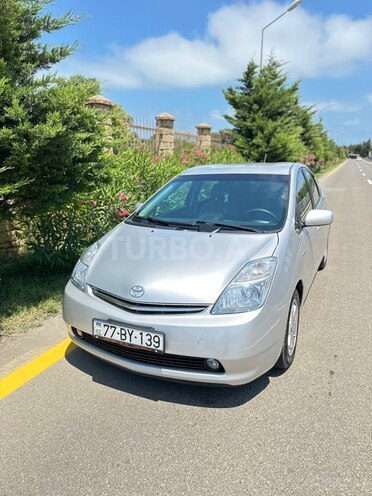 Toyota Prius-1