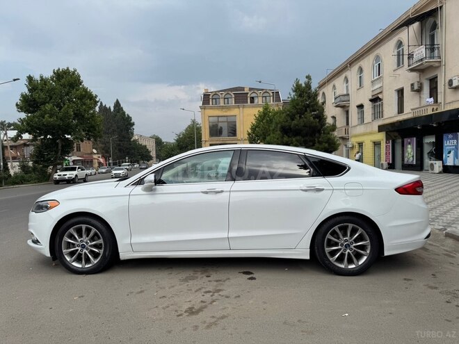 Ford Fusion (North America)-8