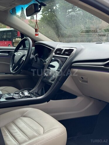 Ford Fusion (North America)-11