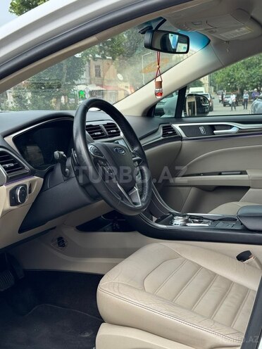 Ford Fusion (North America)-9