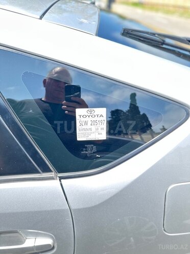 Toyota Prius-7