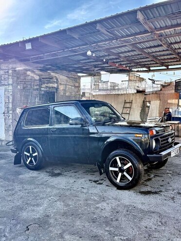 LADA (VAZ) Niva-5
