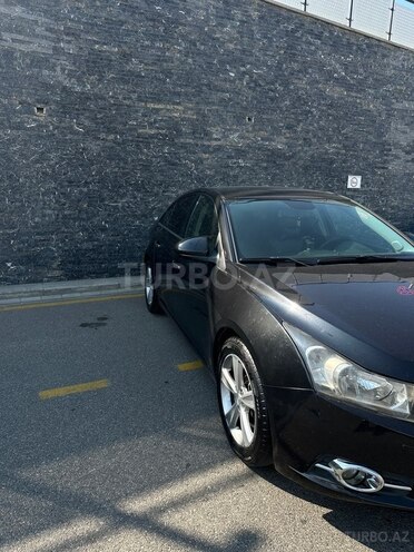 Chevrolet Cruze-2