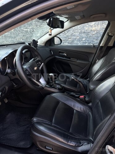 Chevrolet Cruze-6