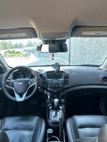 Chevrolet Cruze-5