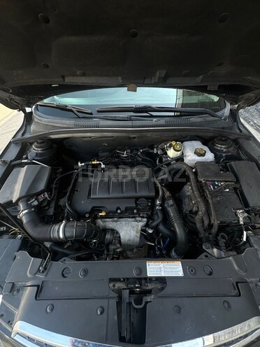 Chevrolet Cruze-9