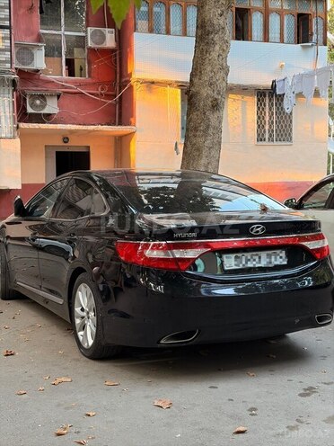 Hyundai Azera-3
