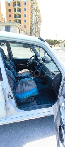 Mitsubishi Pajero io-12