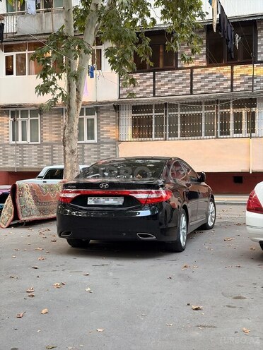 Hyundai Azera-2