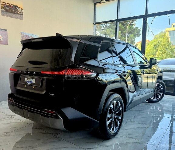 Toyota RAV4-11