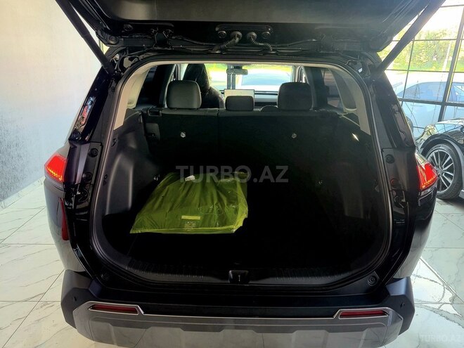 Toyota RAV4-44