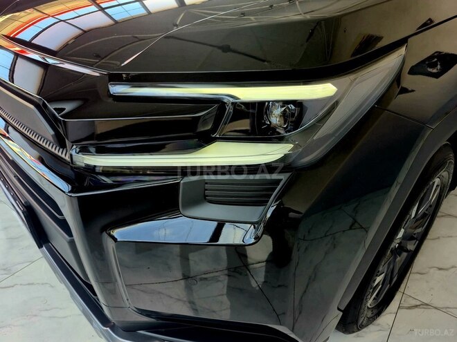 Toyota RAV4-28