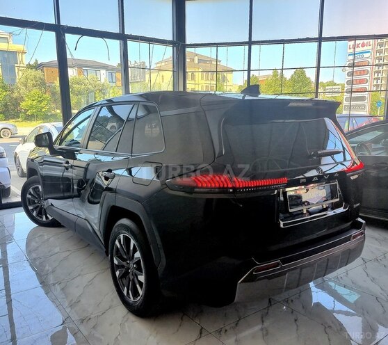 Toyota RAV4-17