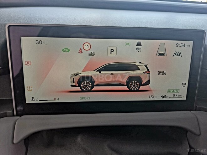 Toyota RAV4-36