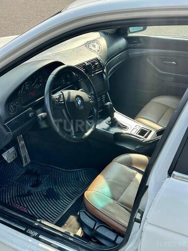 BMW 528-17