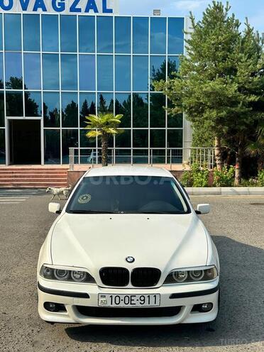 BMW 528-1