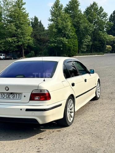 BMW 528-3
