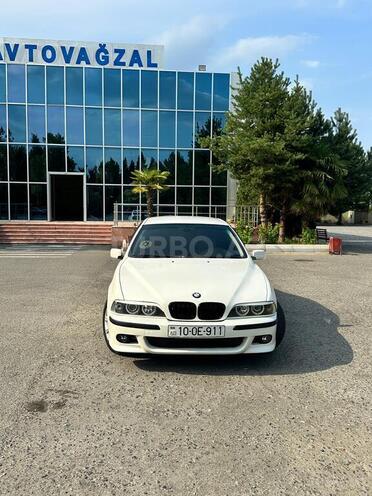 BMW 528-9