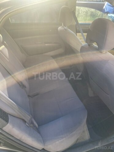Toyota Prius-4