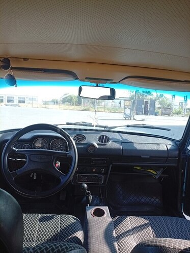 LADA (VAZ) 2106-7