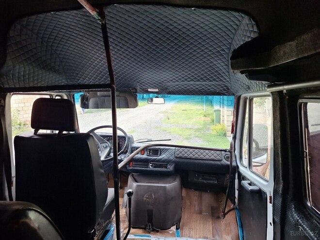 Mercedes 410 D-5